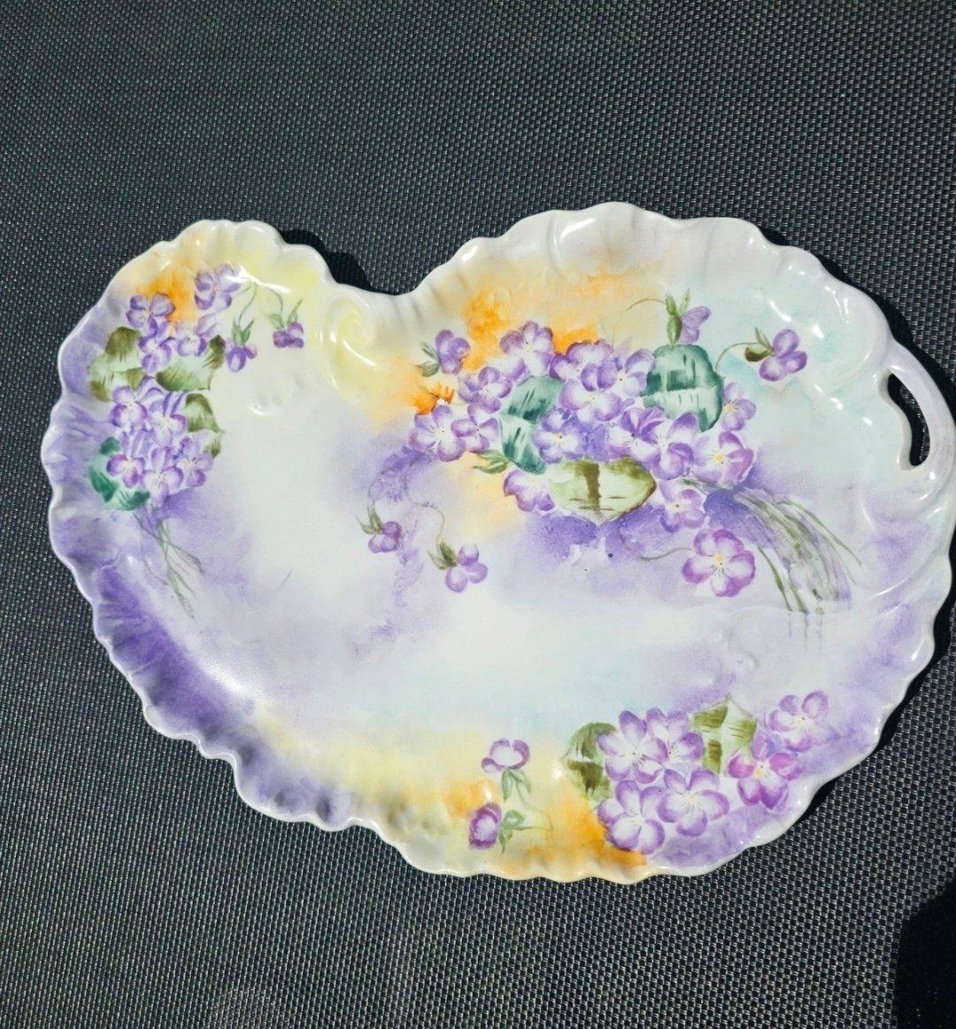 Hand-painted violets tray